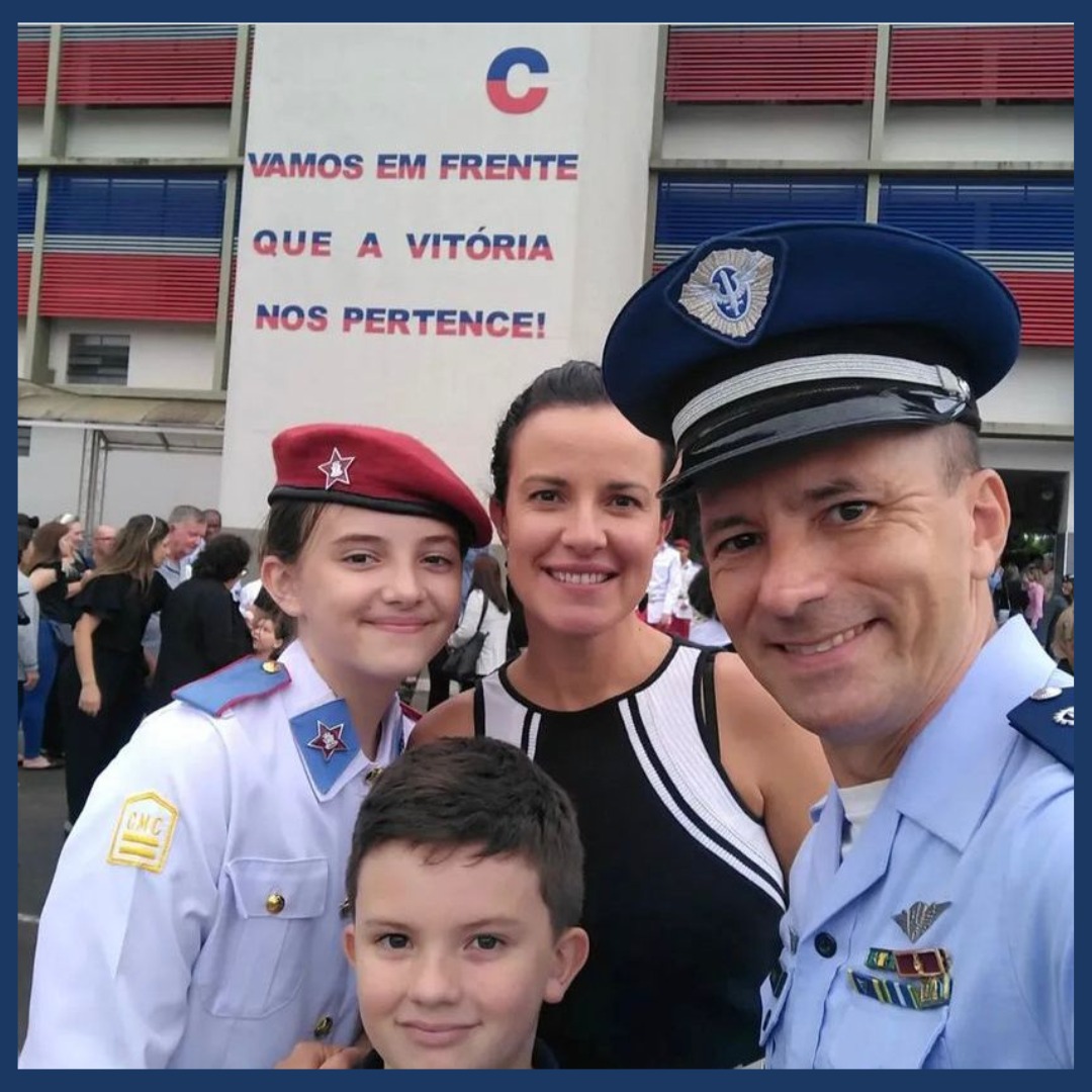 ESCOLA MILITAR CR 2